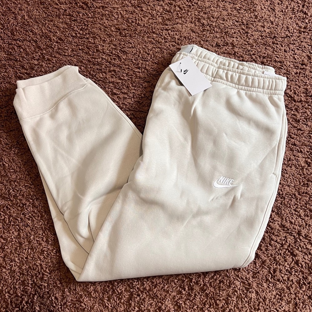 Nike Mens Standard‎ Fit Taper Leg Jogger Sweatpants 3XL Beige BV2671-072 NWT